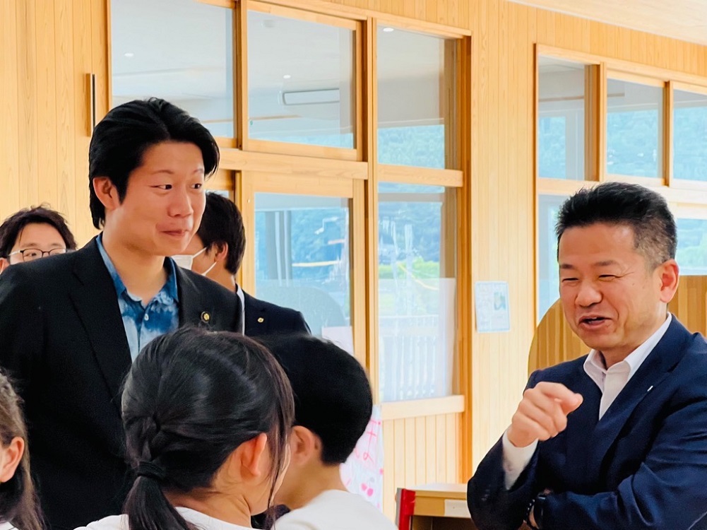 香芝市吉野さくら学園視察