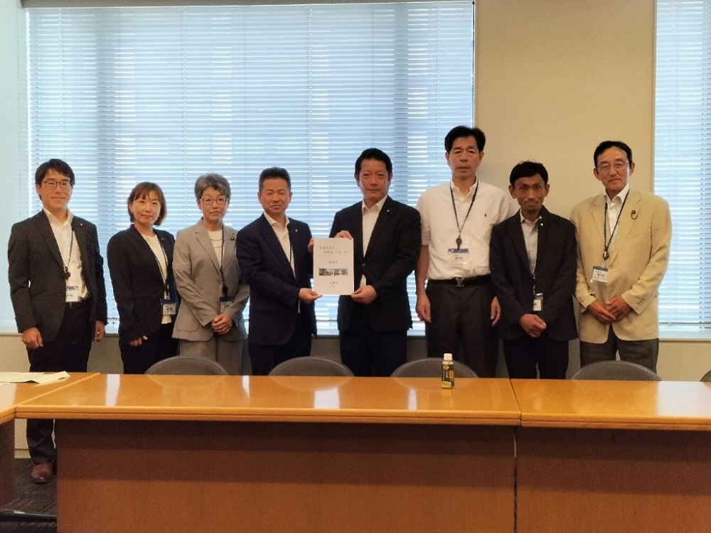 吉野町議会との県外研修及び国会議員要望活動