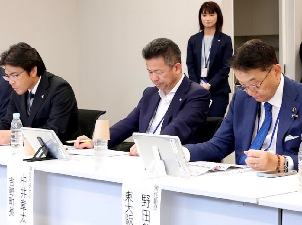 内閣府特命担当大臣黄川田仁志氏特別講演・意見交換会