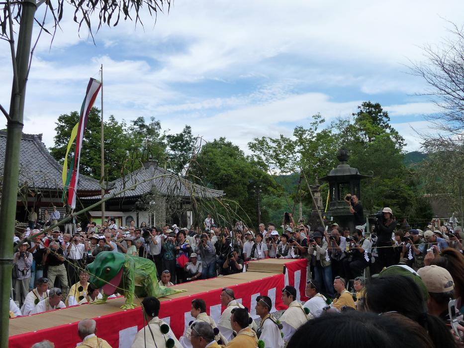 7月7日蓮華会蛙飛び行事の際の交通規制について